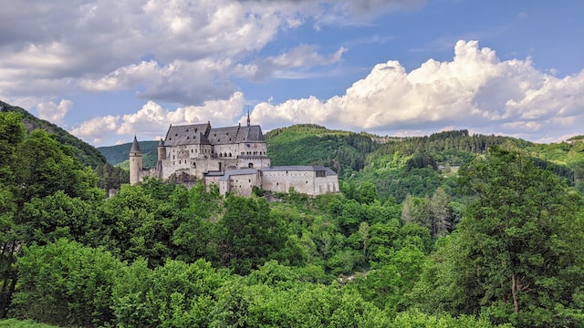 Devenir kiné au Luxembourg